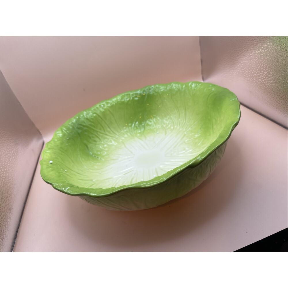 Lefard Cabbage Bowl Ceramic Stamped Green White Excellent Condition